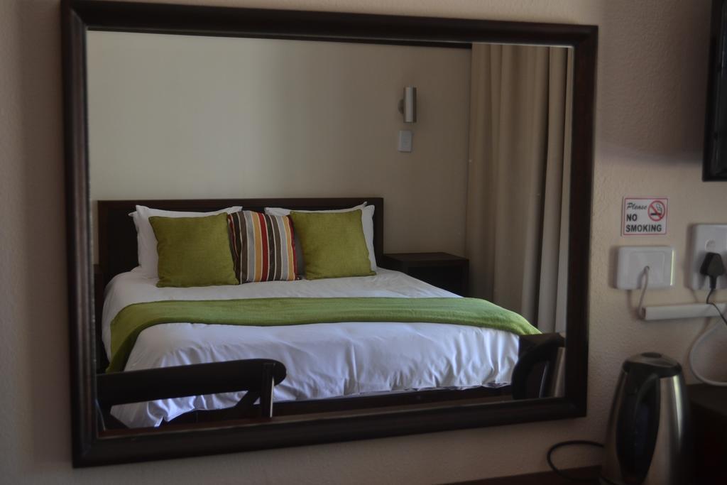 Be At Home Guesthouse クラークスドープ エクステリア 写真